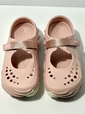 CROCS Echo Mary Jane Clogs in Cotton Candy Pink with Cream Accents